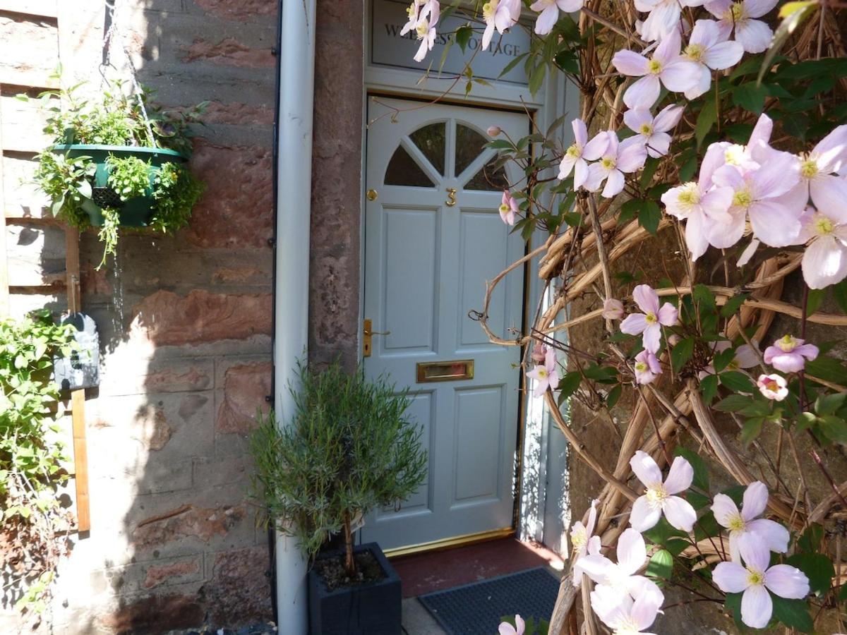Wee Ness Cottage Inverness Dış mekan fotoğraf